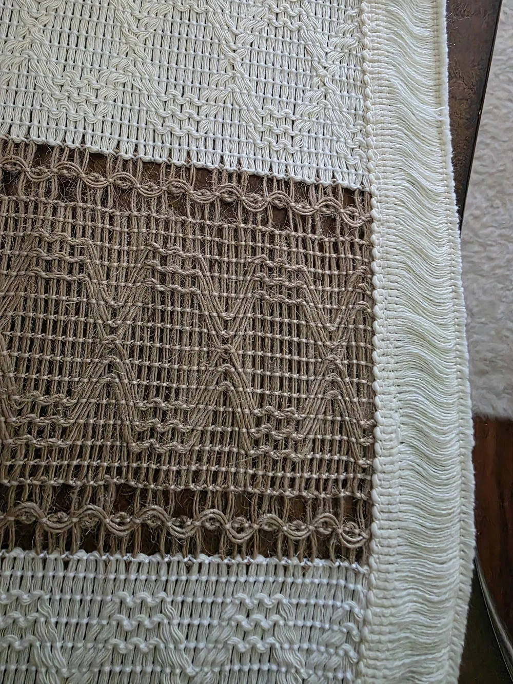 2 Sets Of Table Place Mats